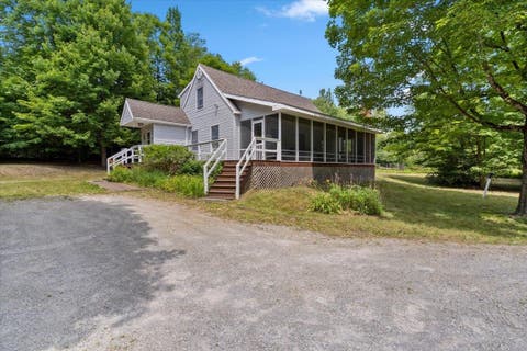 Photo of 6 Barnett Road, Fairfax, VT 05454 (MLS # 5099094)