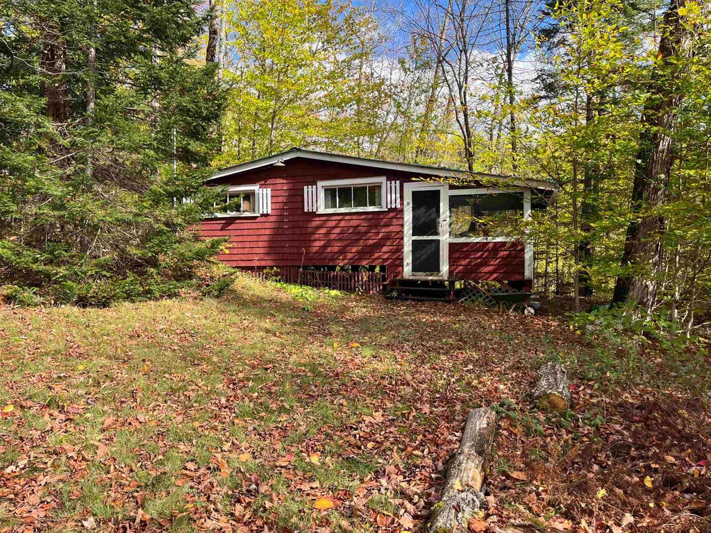 Photo of 1662 Stinson Lake Road, Rumney, NH 03266 (MLS # 5105965)