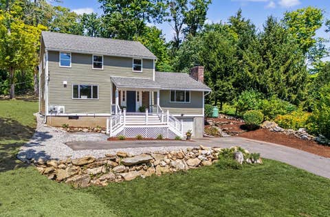 Photo of 11 Wood Lane, Hollis, NH 03049 (MLS # 5104122)