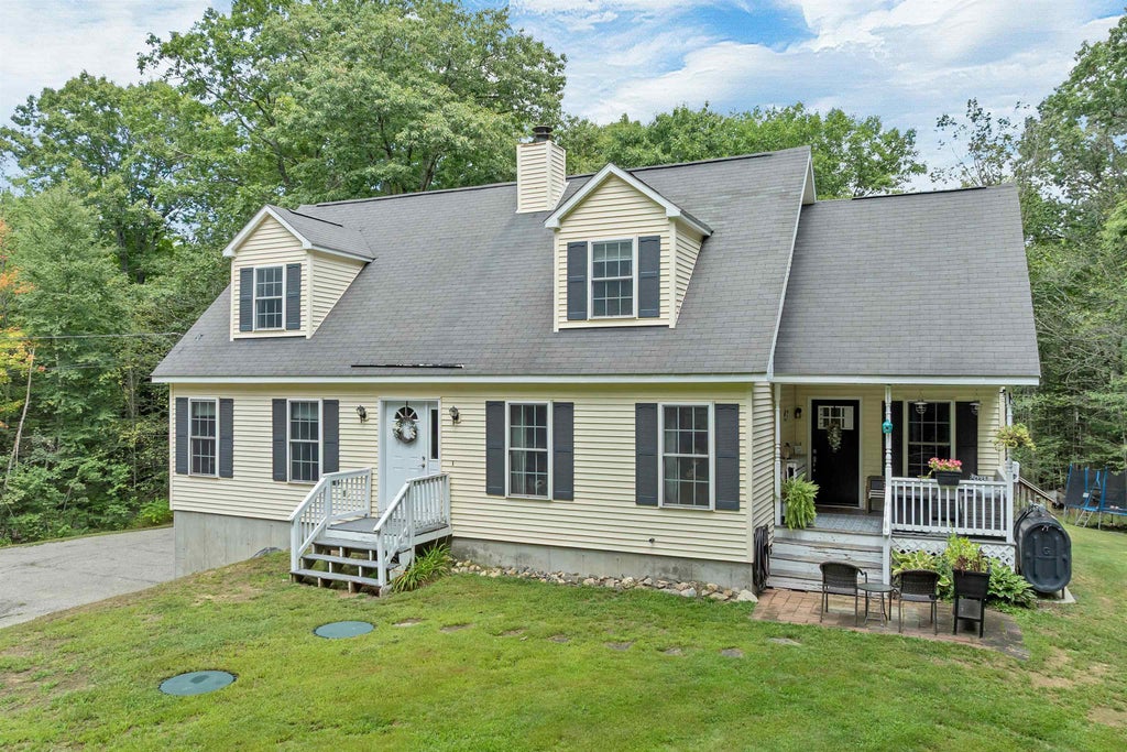 Photo of 73 Stevens Hill Road, Nottingham, NH 03290 (MLS # 5106872)