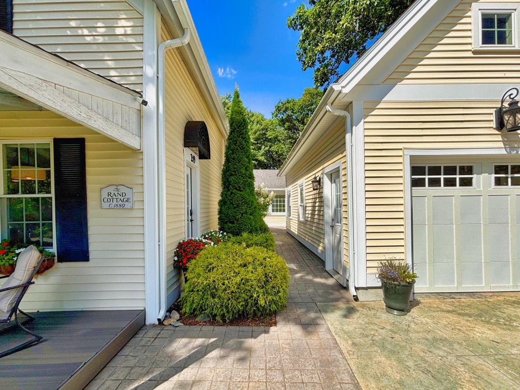Photo of 20 Todd Hill Road, Rindge, NH 03461 (MLS # 5109491)