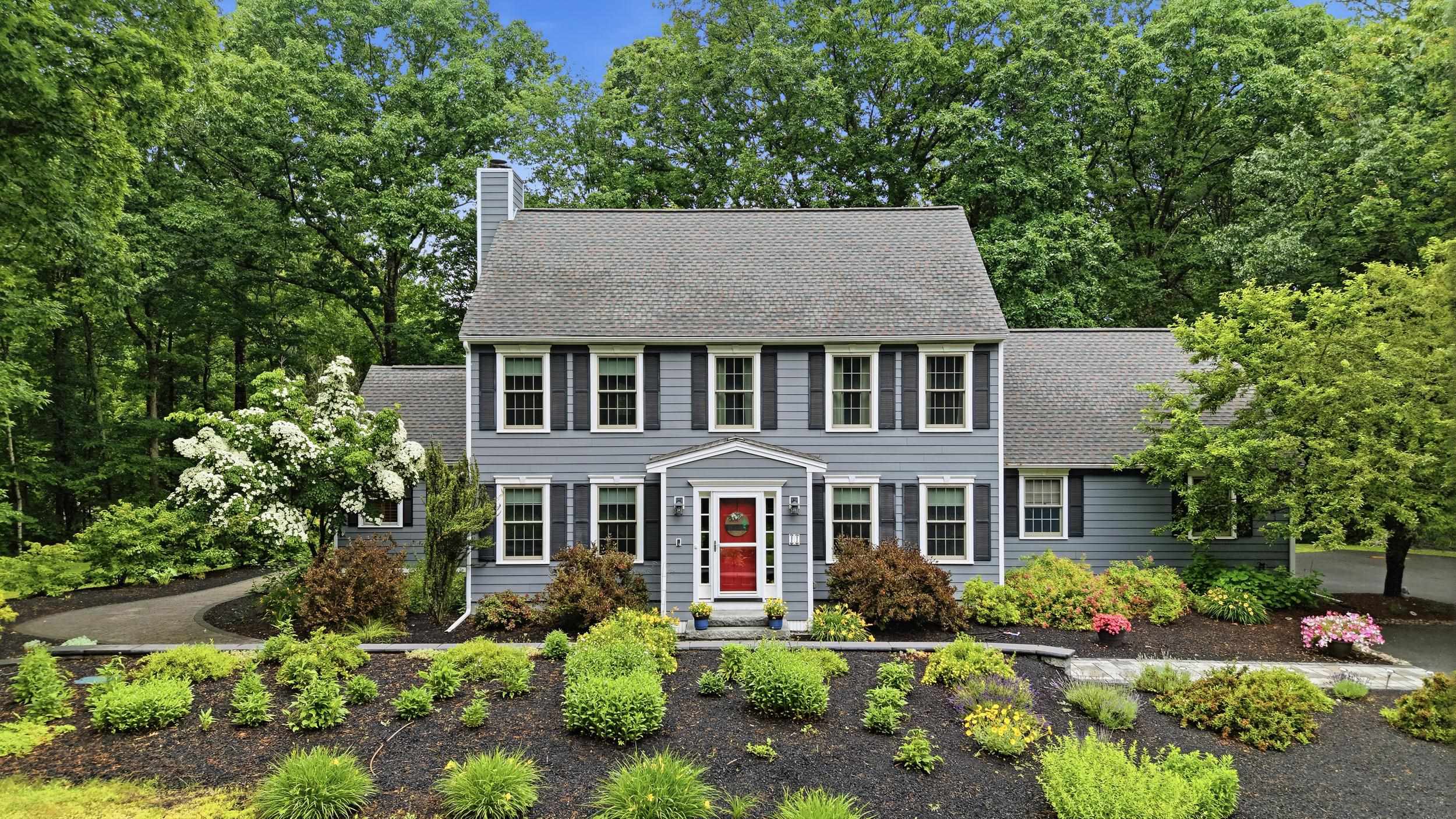 11 Montgomery Farm Road