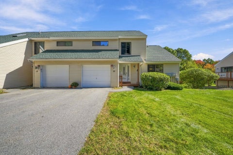 Photo of 10 Ironwood Lane, Atkinson, NH 03811 (MLS # 5113410)
