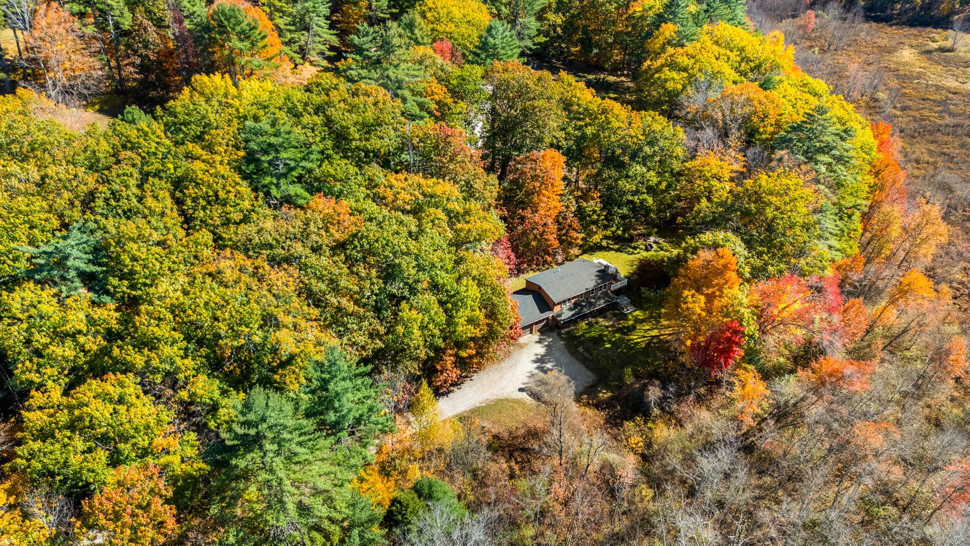 90 Meetinghouse Hill Road