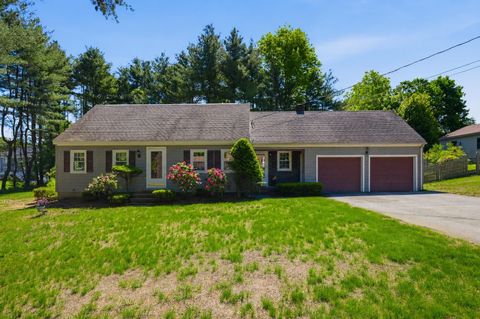 23 Rustic Lane Plaistow NH 03865