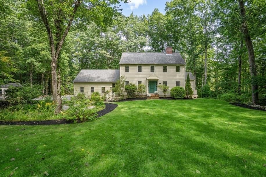 9 Millstream Drive