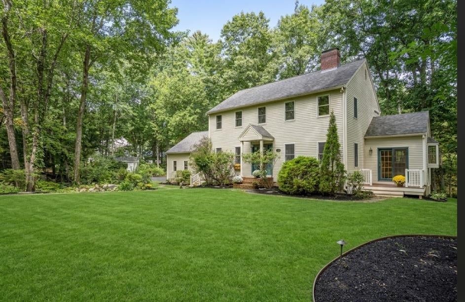 9 Millstream Drive