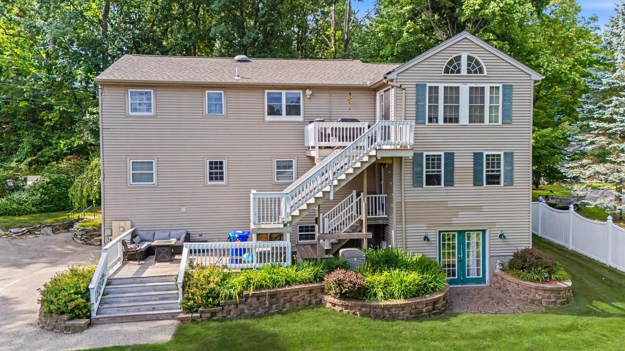 132 Barretts Hill Road