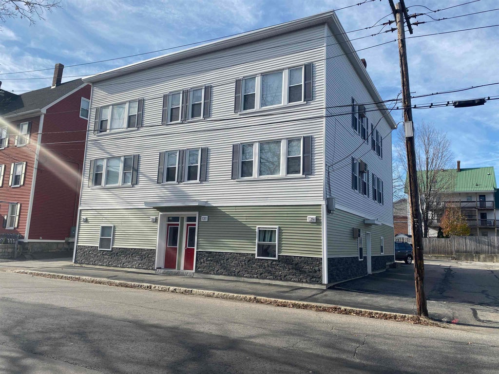 Photo of 135 Second Street #1S, Manchester, NH 03103 (MLS # 5109694)