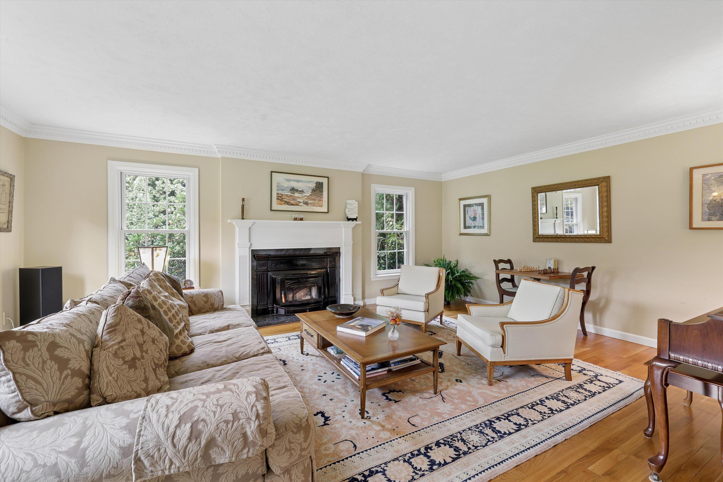 10 Puritan Drive