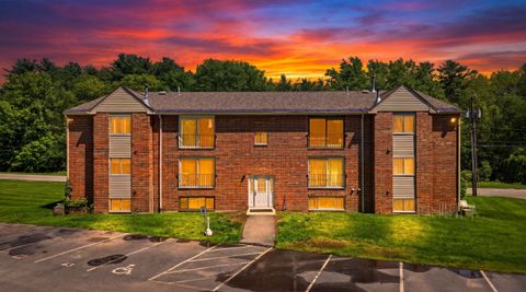 Photo of 2 Brookside Drive #11, Exeter, NH 03833 (MLS # 5091286)