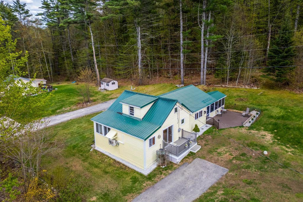 Photo of 94 Bonnyman Road, Effingham, NH 03882 (MLS # 5089090)