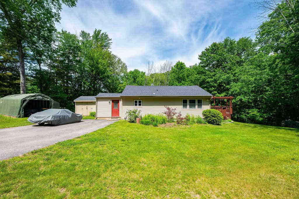 Photo of 67 Dry Hill Road, Rochester, NH 03867 (MLS # 5093479)