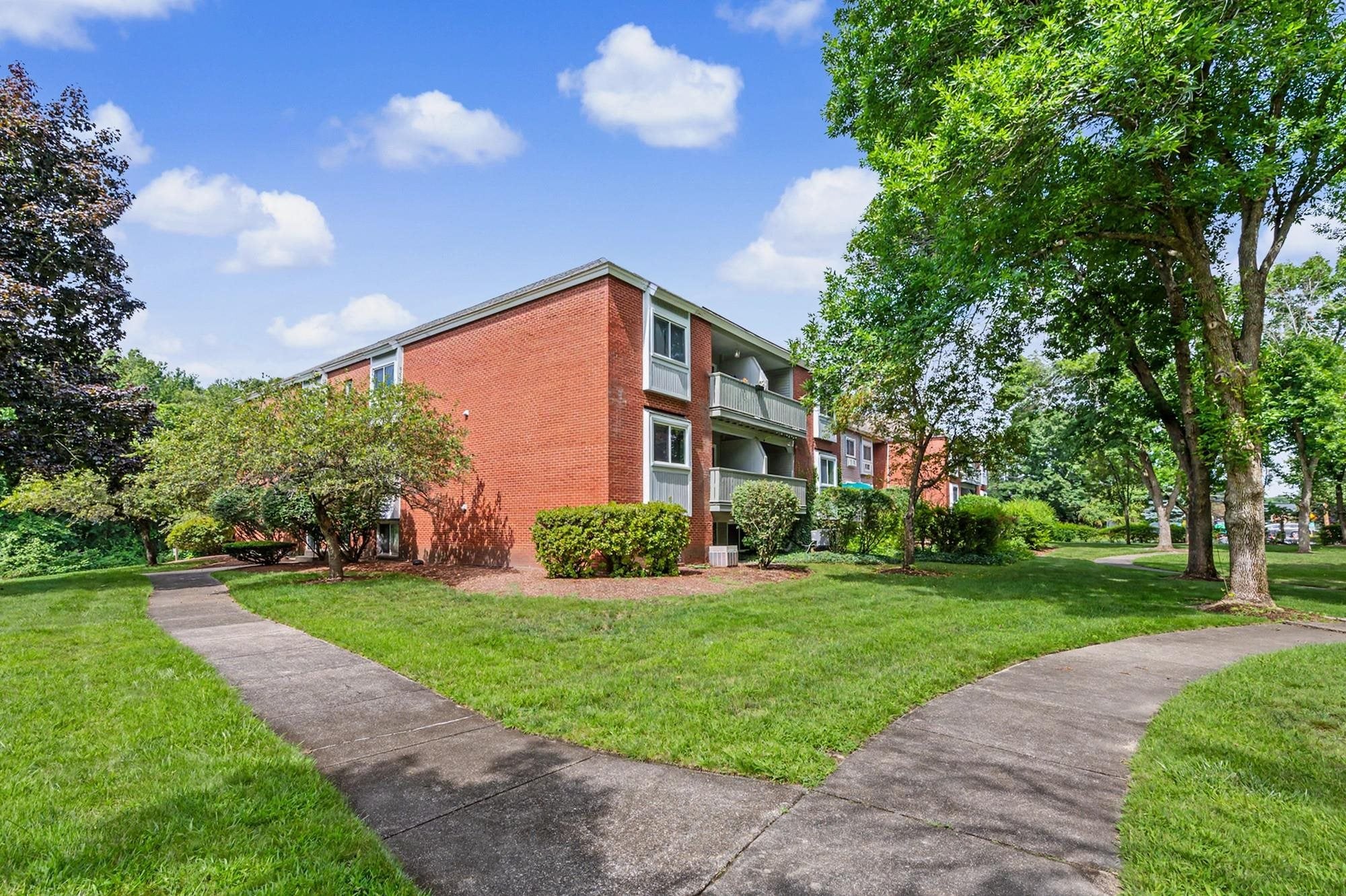 121 Cluff Crossing Road 17