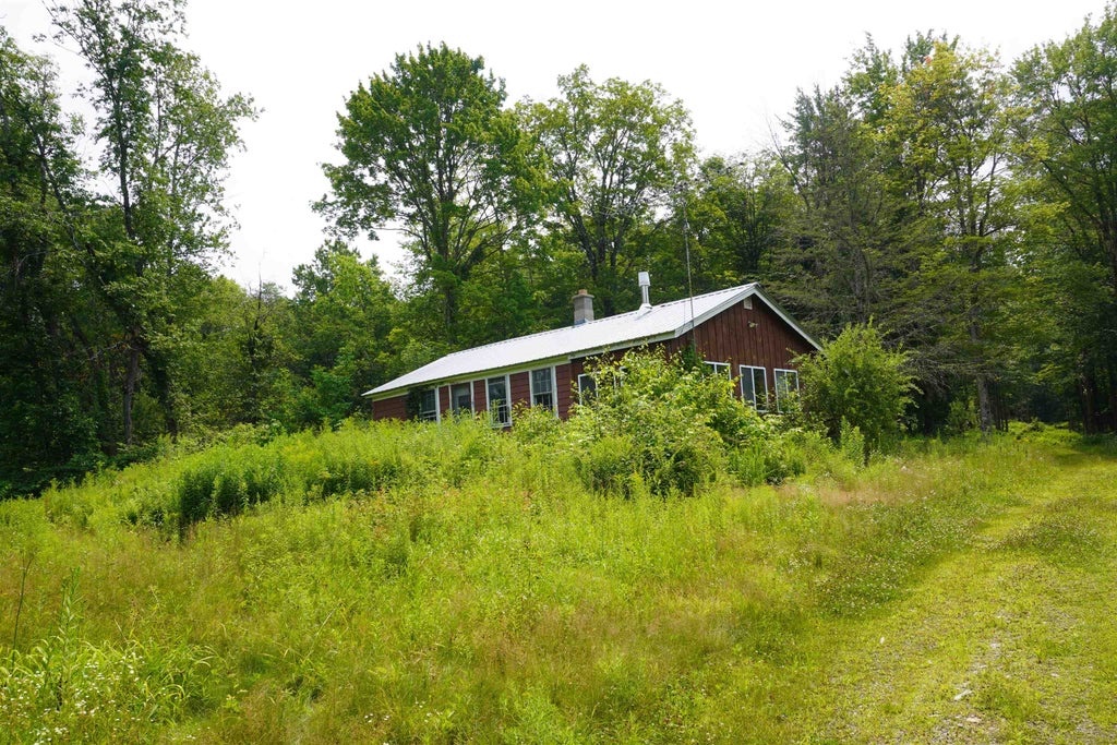 Photo of 4 Old Forest Road, Marlow, NH 03456 (MLS # 5109574)
