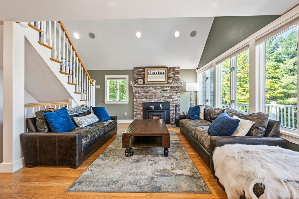 Photo of 11 Vista Way, Jackson, NH 03846 (MLS # 5093508)