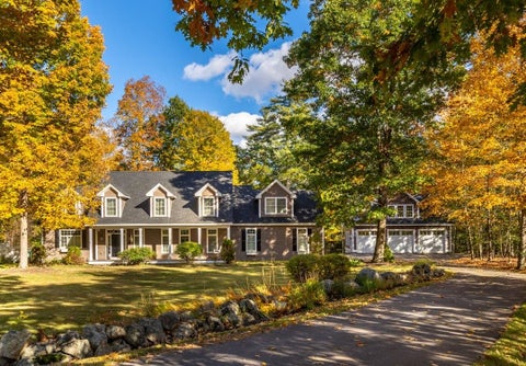 Photo of 22 MILLS FALLS Road, Barrington, NH 03825 (MLS # 5115045)