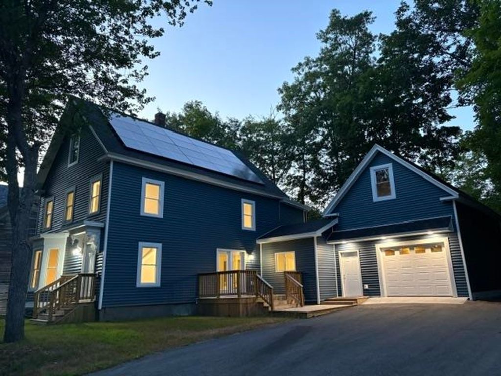 Photo of 44 Lone Star Avenue, Farmington, NH 03835 (MLS # 5100040)