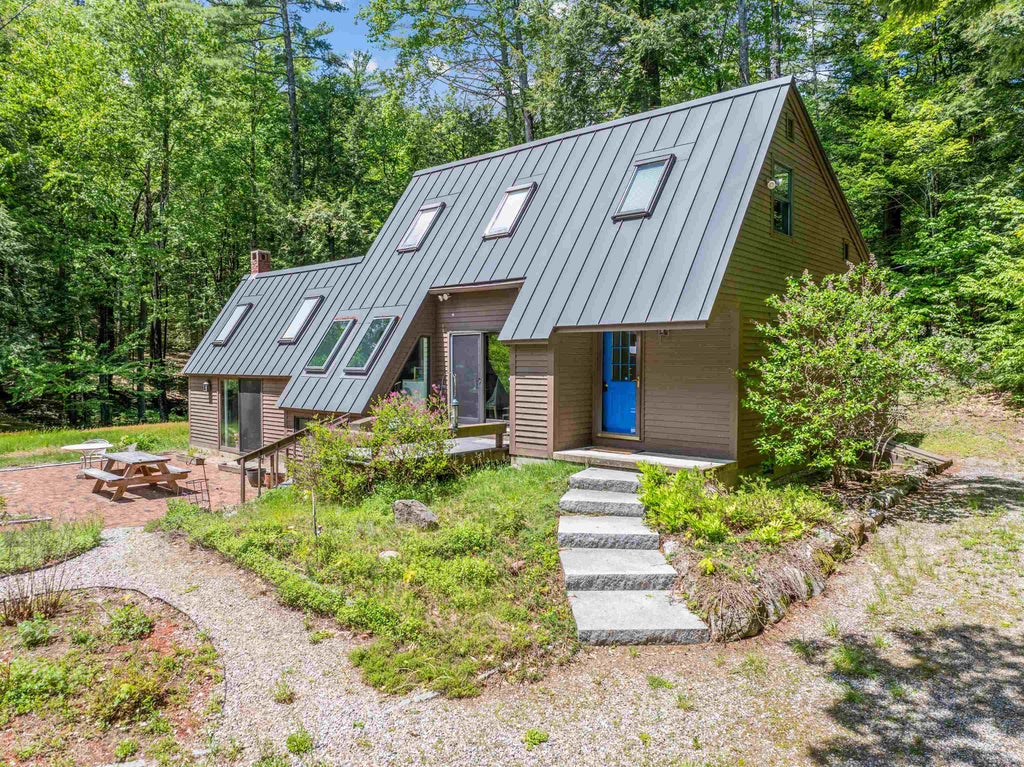 Photo of 47 Forest Pond Road, New Hampton, NH 03256 (MLS # 5107157)