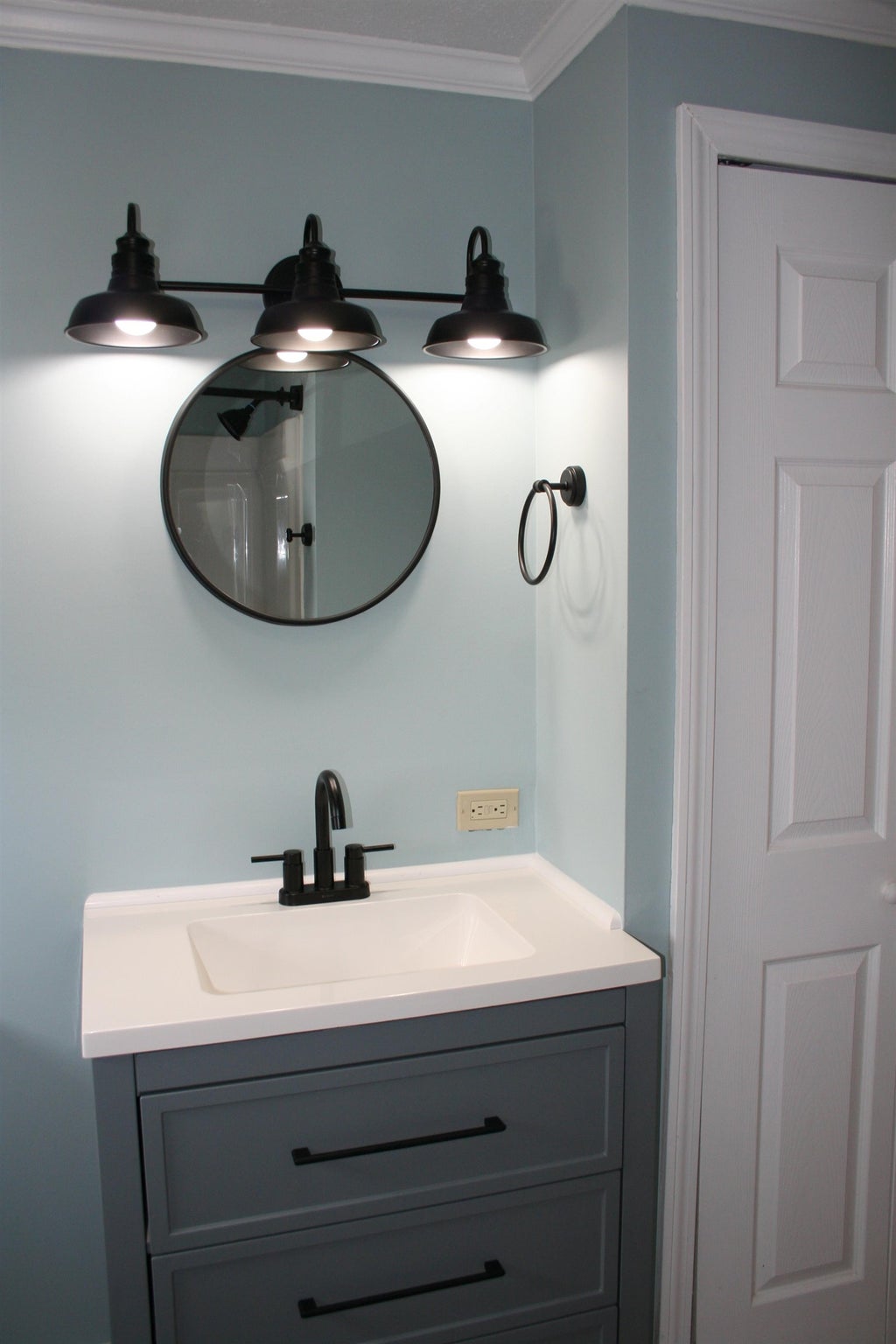 Photo of 25 Ernest Avenue #9, Exeter, NH 03833 (MLS # 5109862)