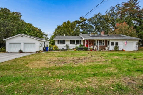 Photo of 33 Cedar Street, Hudson, NH 03051 (MLS # 5114524)