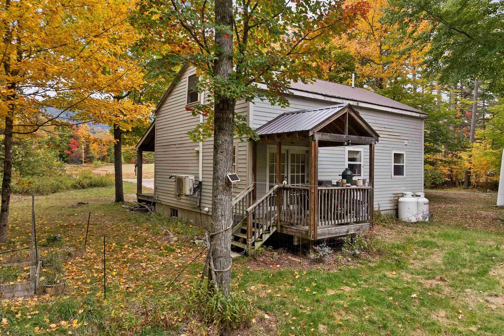 Photo of 4 Stone House Road, Chatham, NH 03813 (MLS # 5112625)