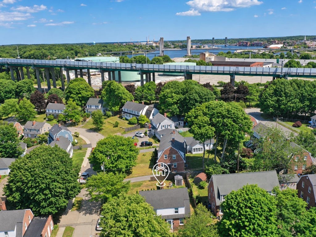 Photo of 648 Kearsarge Way, Portsmouth, NH 03801 (MLS # 5114649)