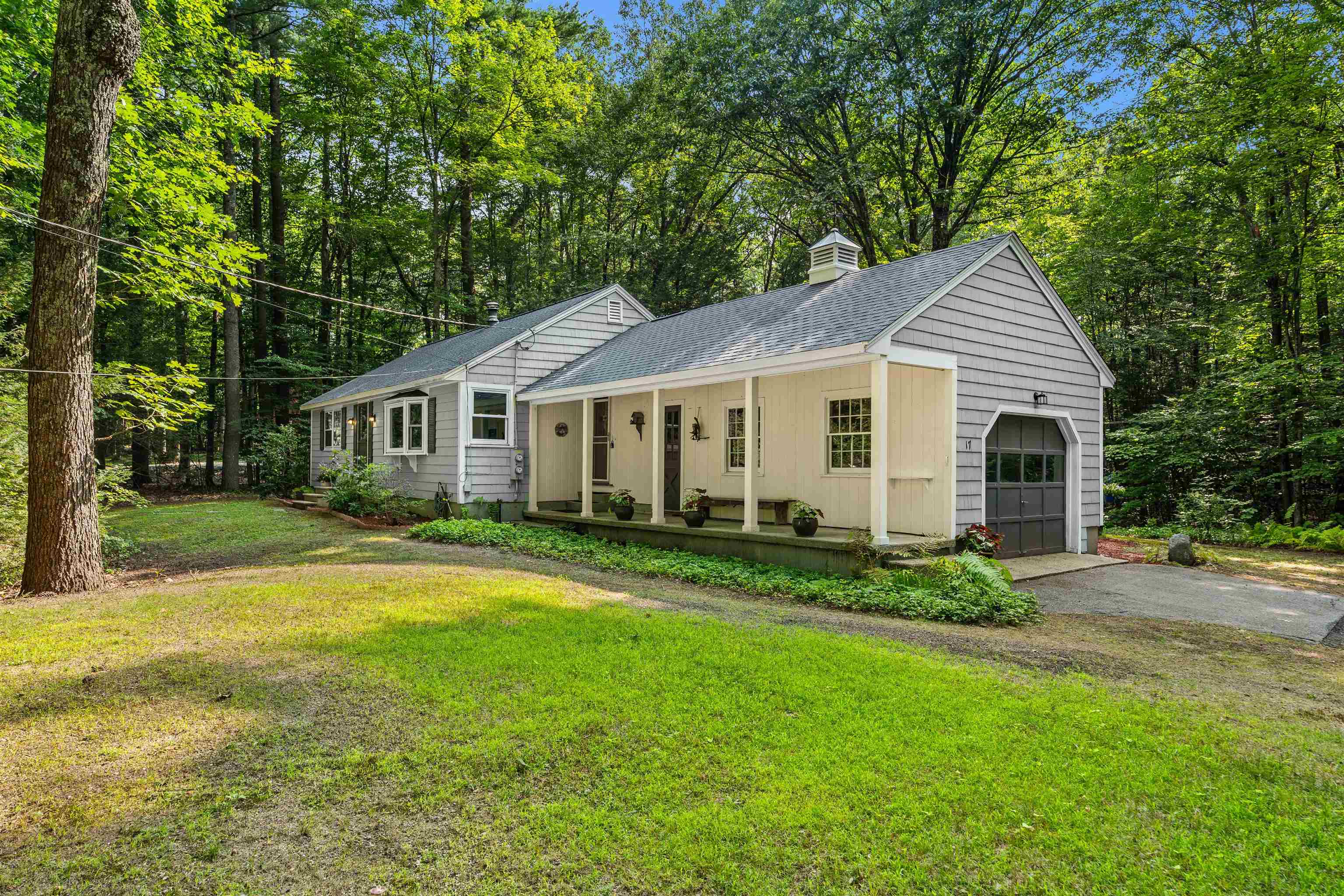 17 Ravine Road