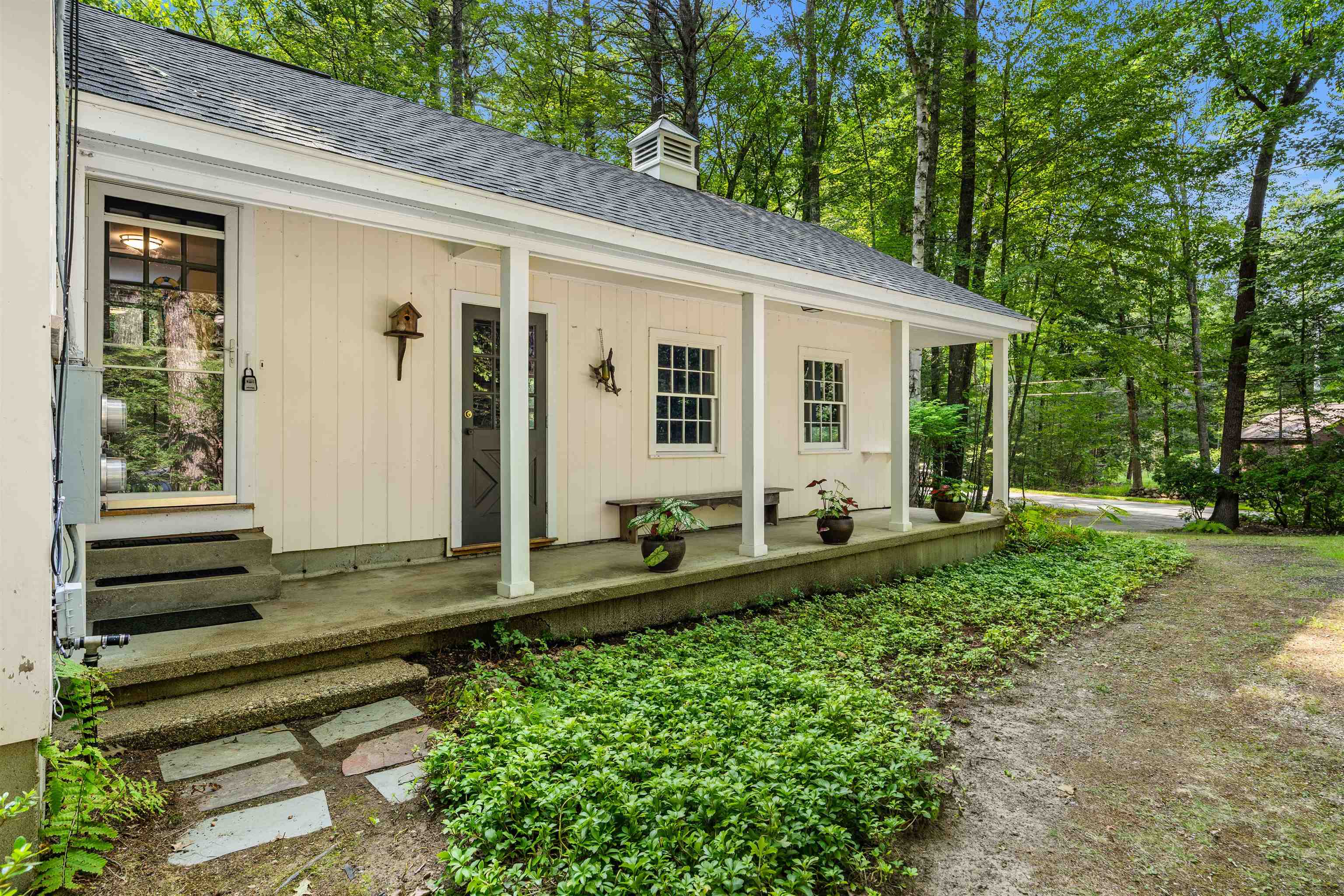 17 Ravine Road