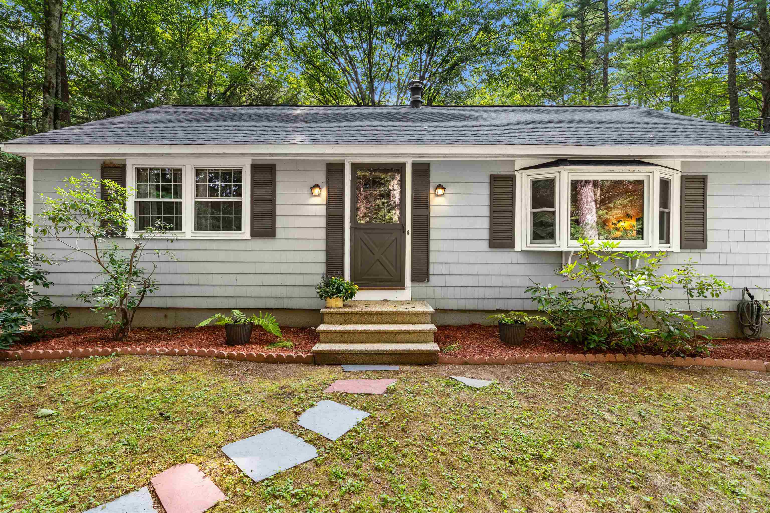 17 Ravine Road