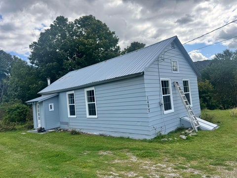 Photo of 1402 montgomery Road, Berkshire, VT 05447 (MLS # 5109715)