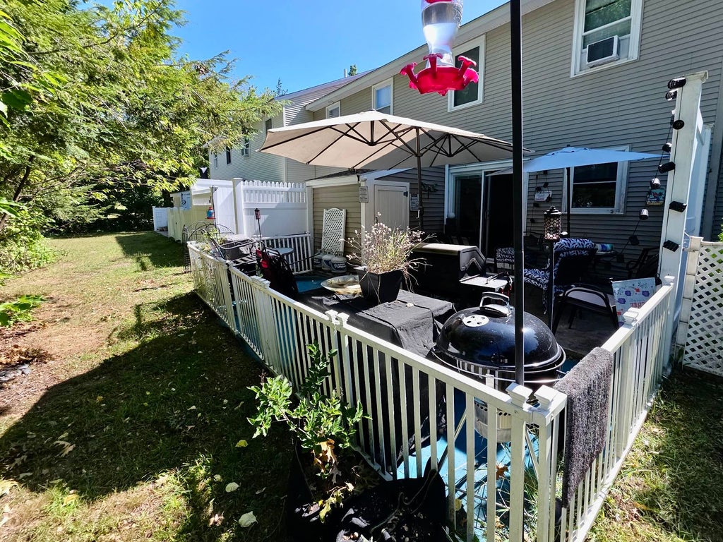 Photo of 1025 South Mammoth Road #4, Manchester, NH 03109 (MLS # 5109306)