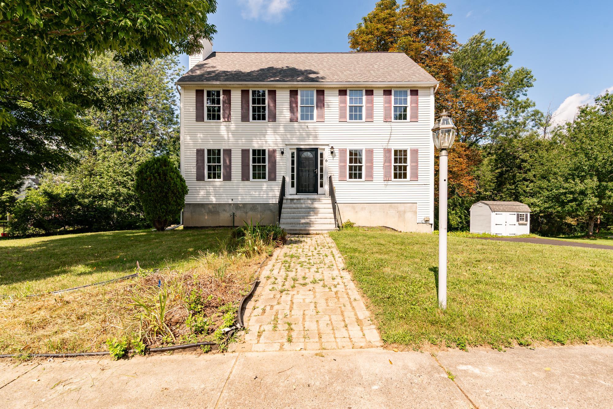6 Nantucket Court