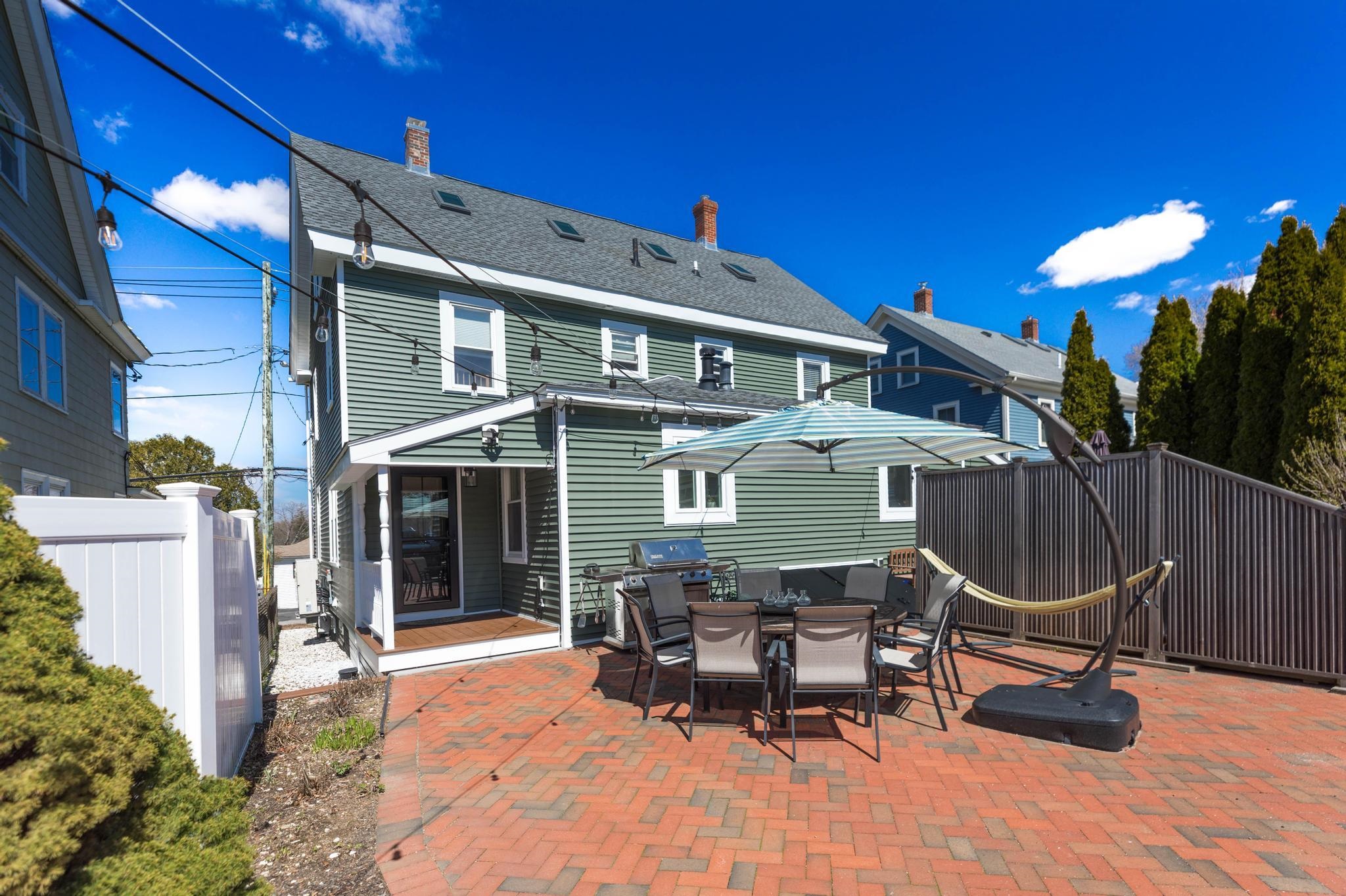 994 South Street 2
