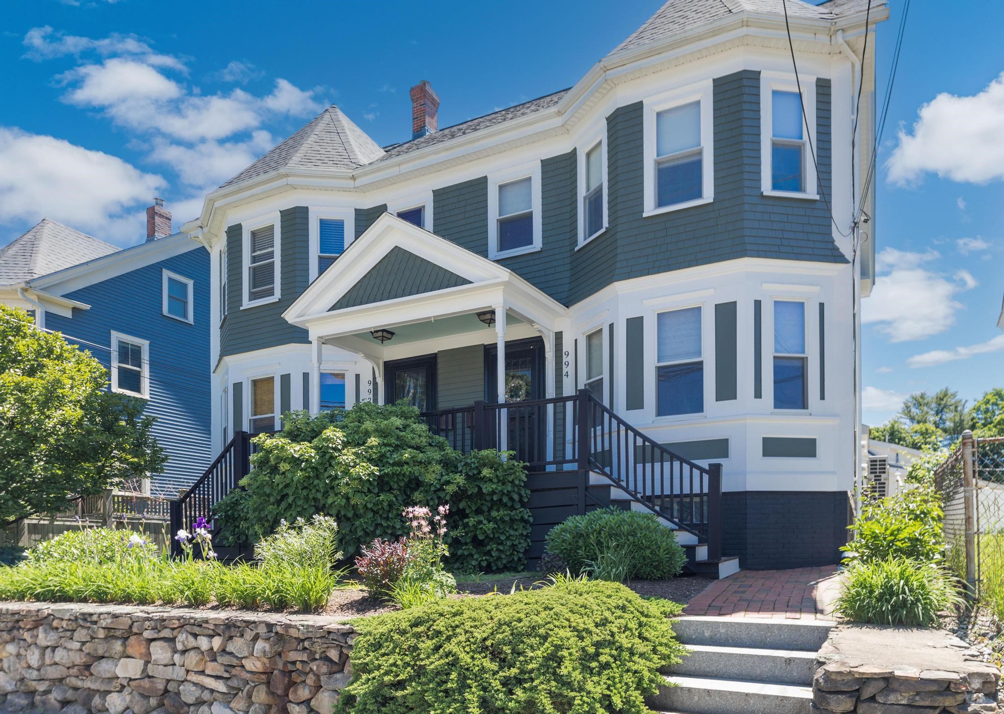 994 South Street 2