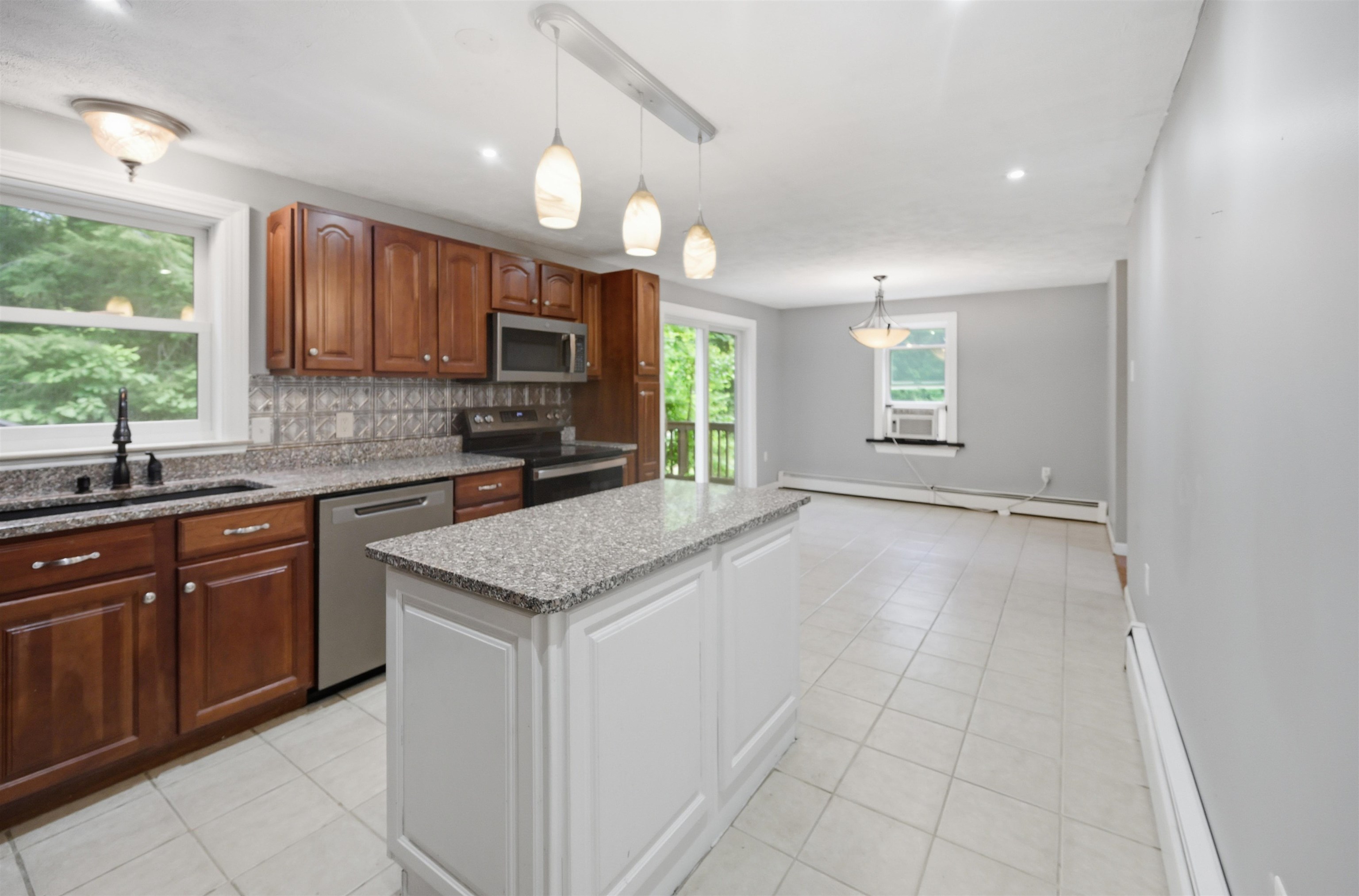 95 Whittier Drive