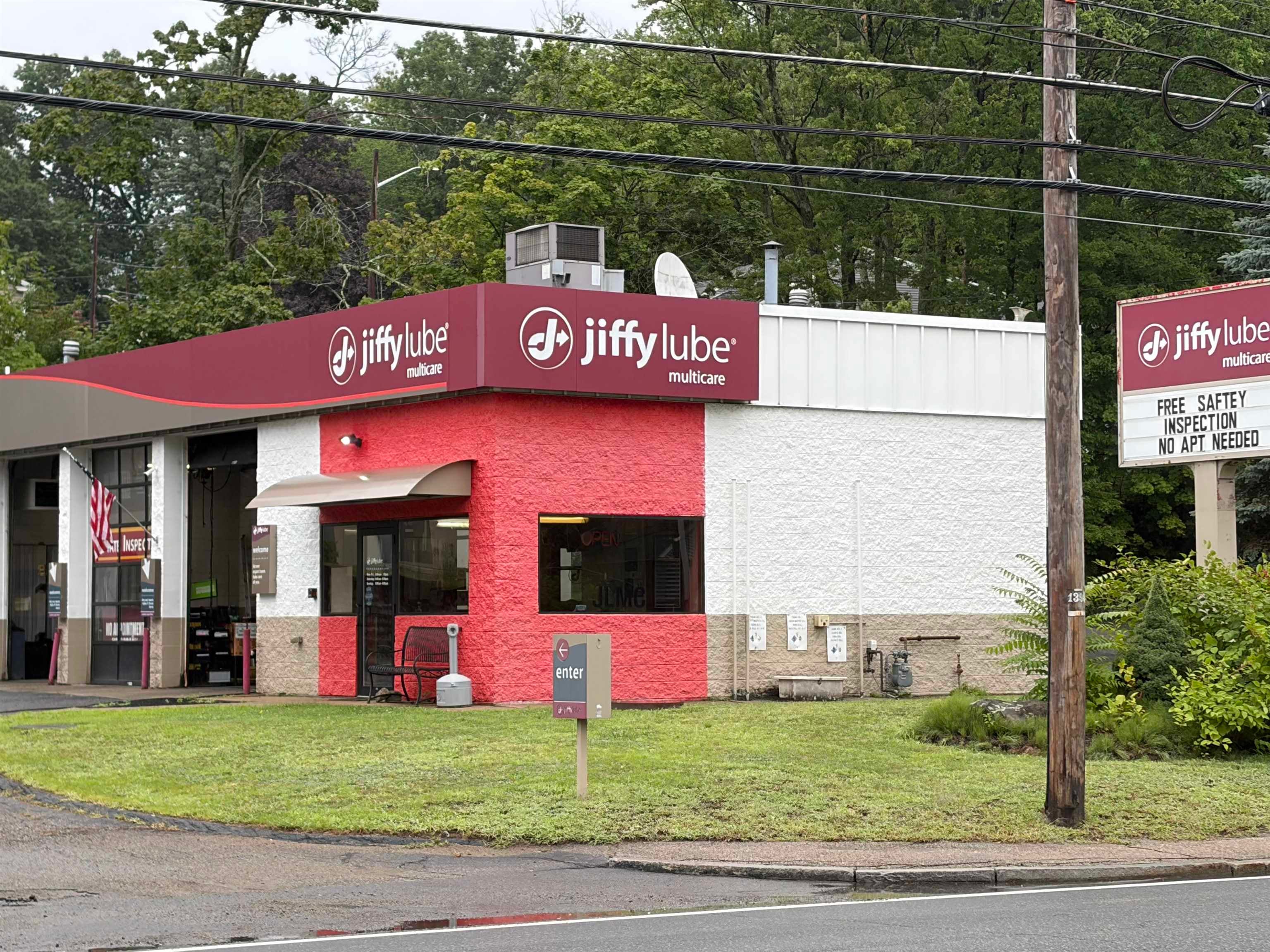 194 North Broadway Rte 28