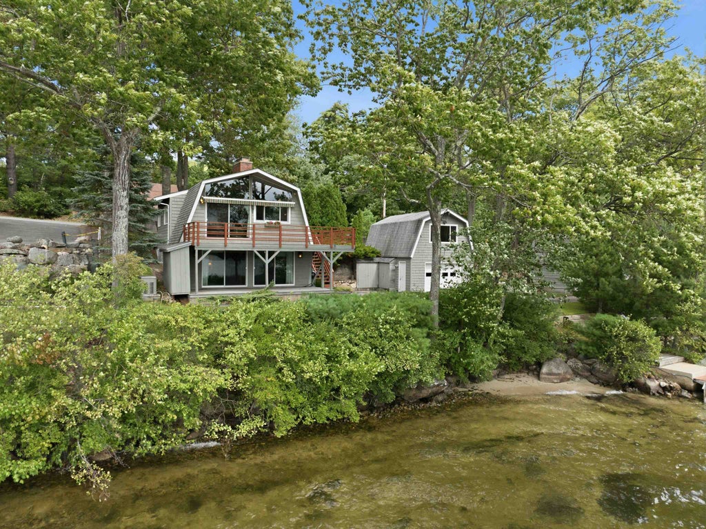 Photo of 308 Governor Wentworth Highway, Tuftonboro, NH 03853 (MLS # 5106899)