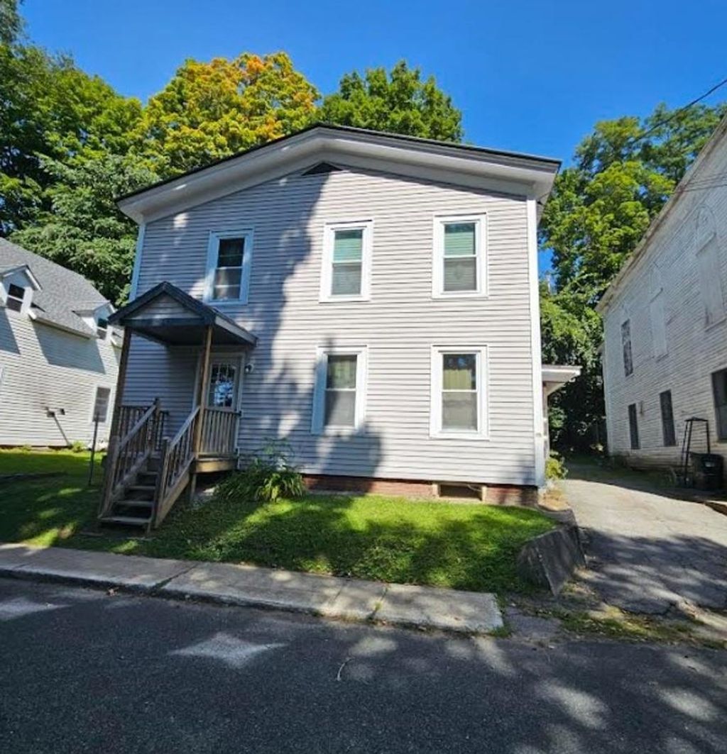 Photo of 27 Hancock Street #2, Hinsdale, NH 03451 (MLS # 5100641)