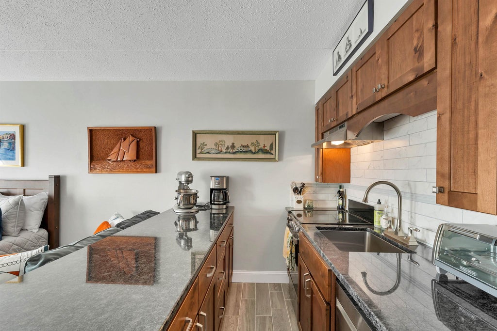 Photo of 375 Endicott N Street #104, Laconia, NH 03246 (MLS # 5112608)