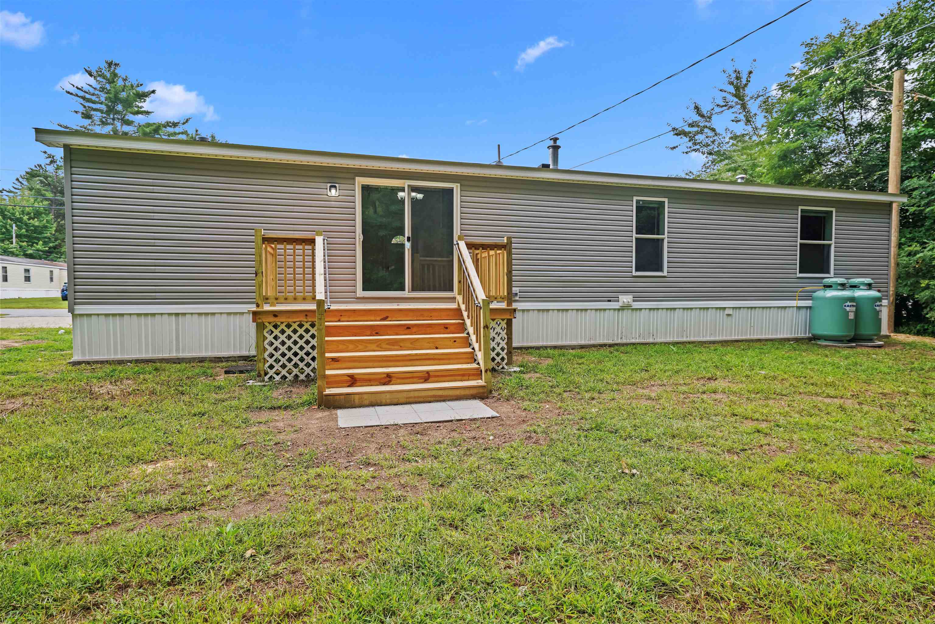 174 South Stark Highway 23