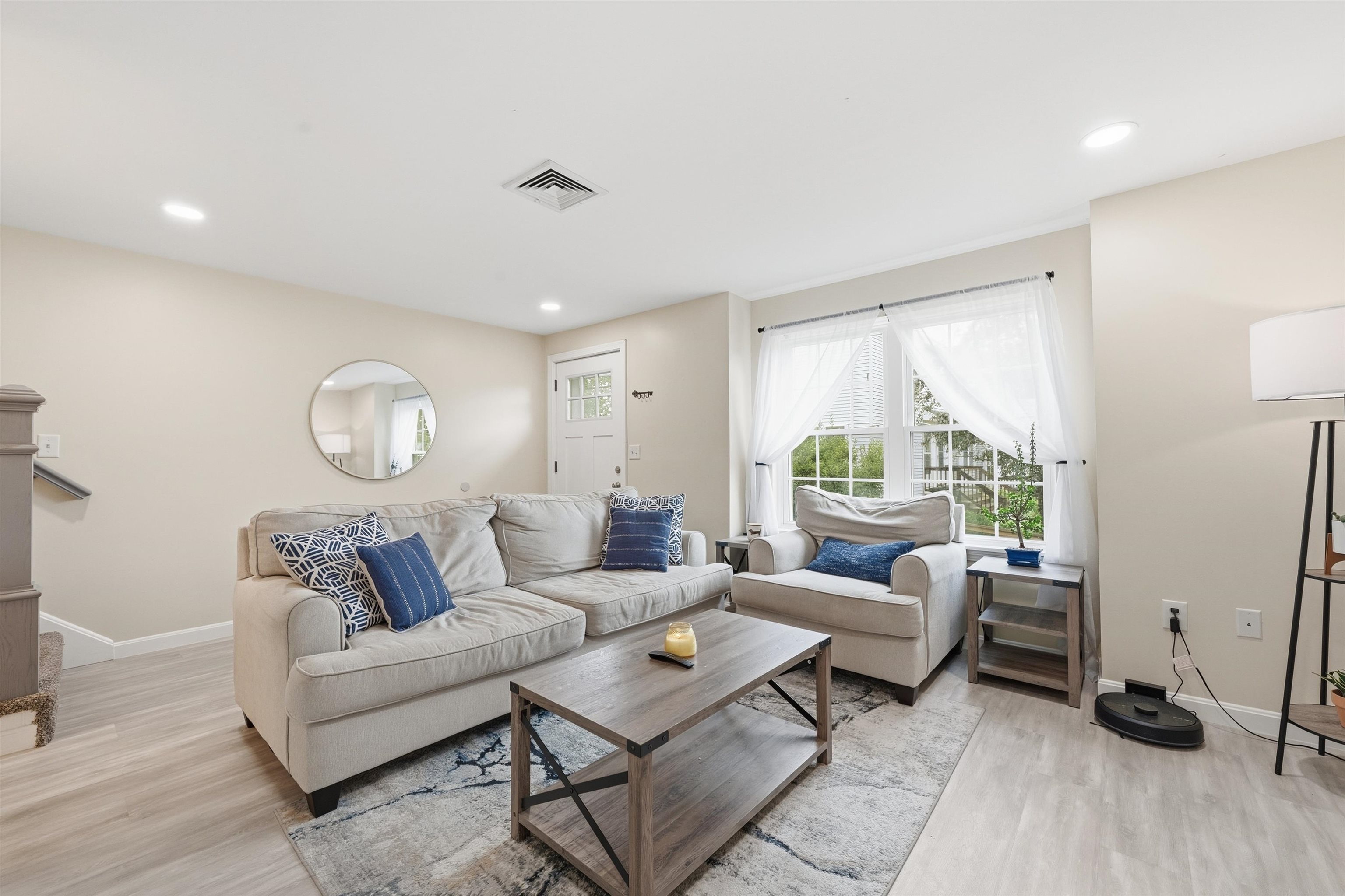 107 Franklin Street Extension 8