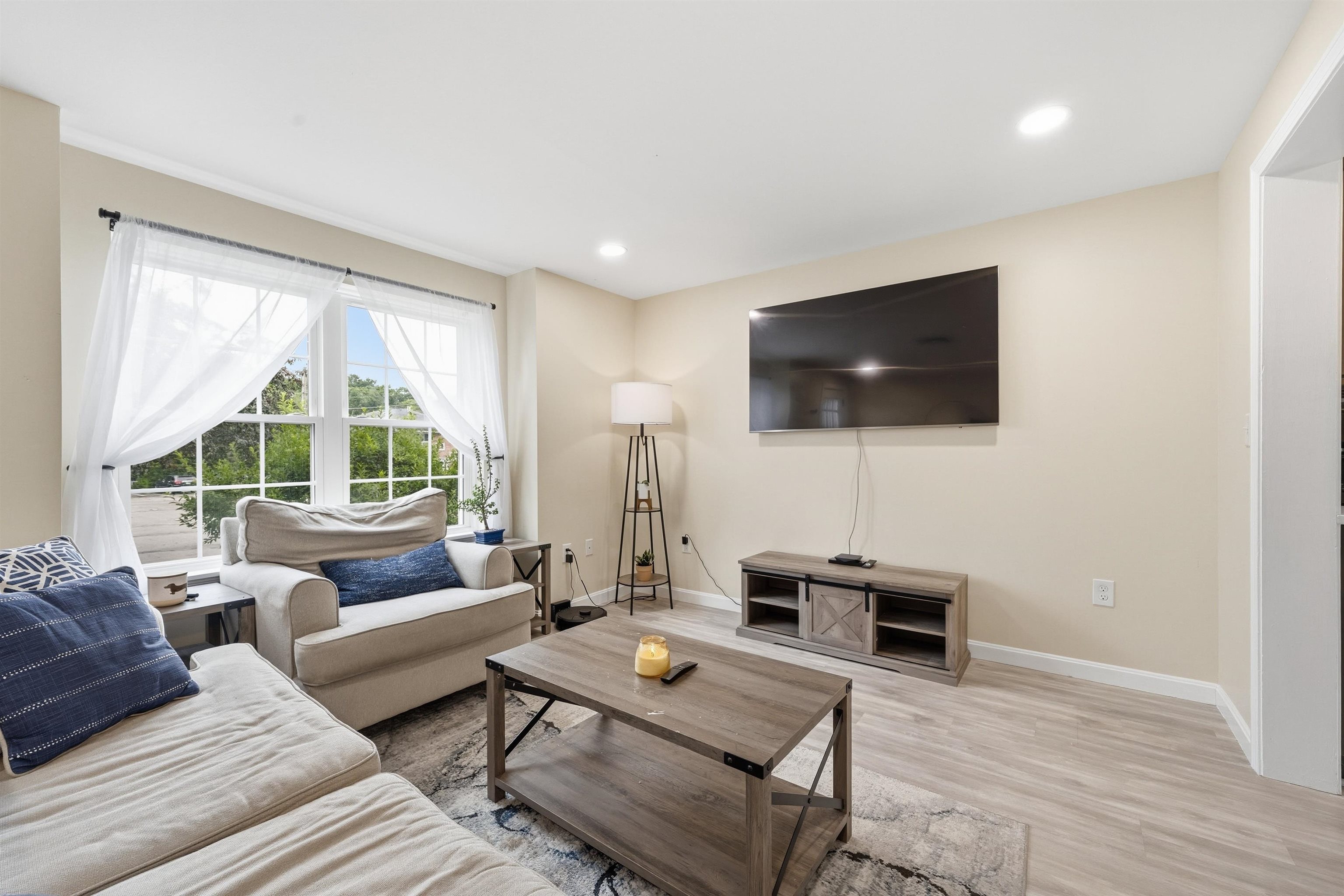 107 Franklin Street Extension 8