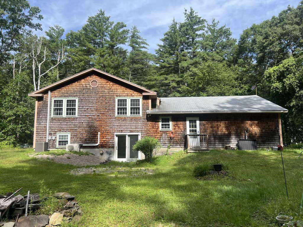 Photo of 71 Little Bay Road, Newington, NH 03801 (MLS # 5101585)