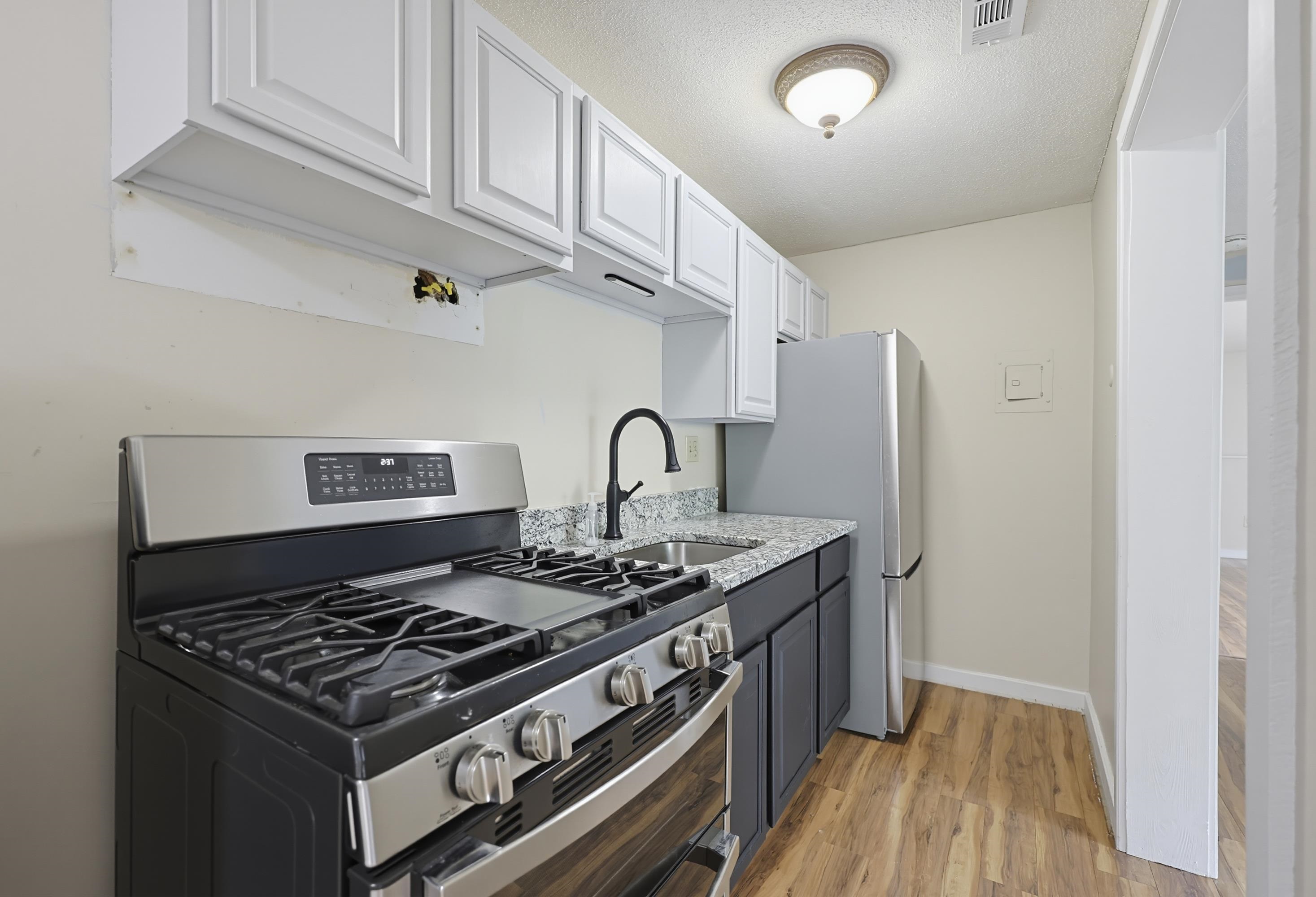 6 Brookside Drive 2