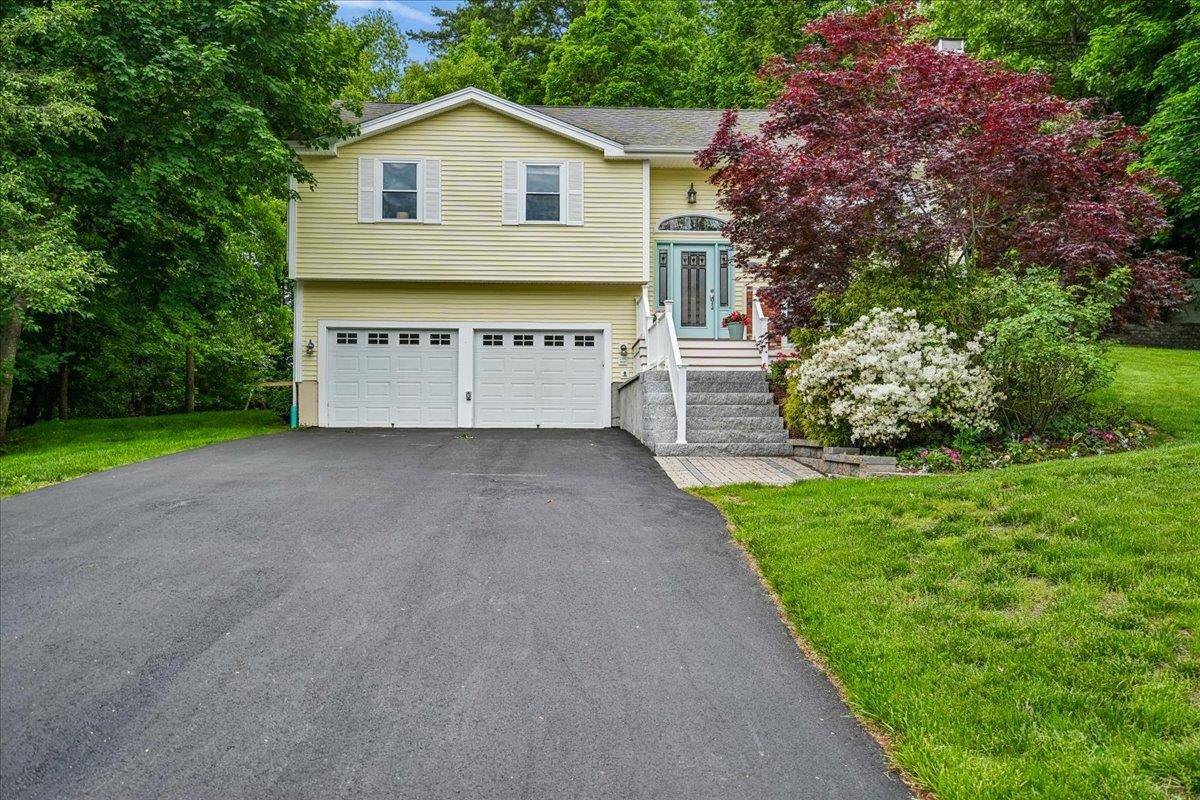 12 Barkland Drive
