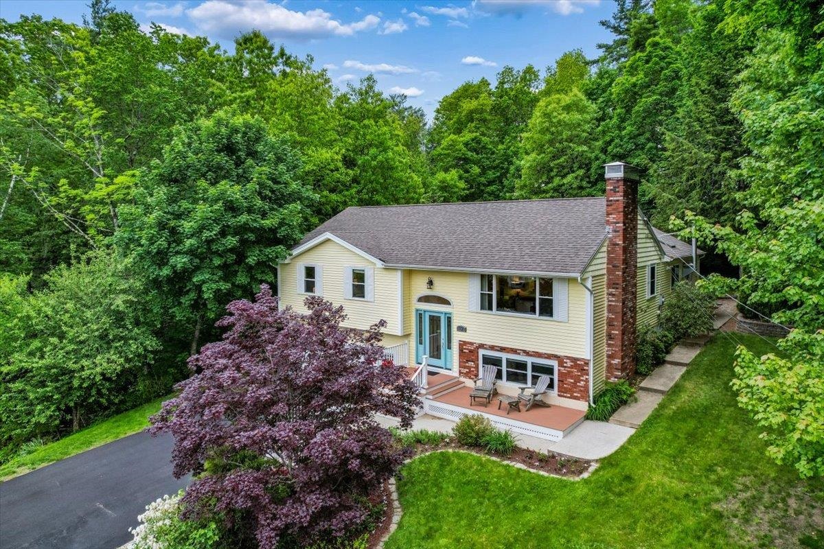 12 Barkland Drive