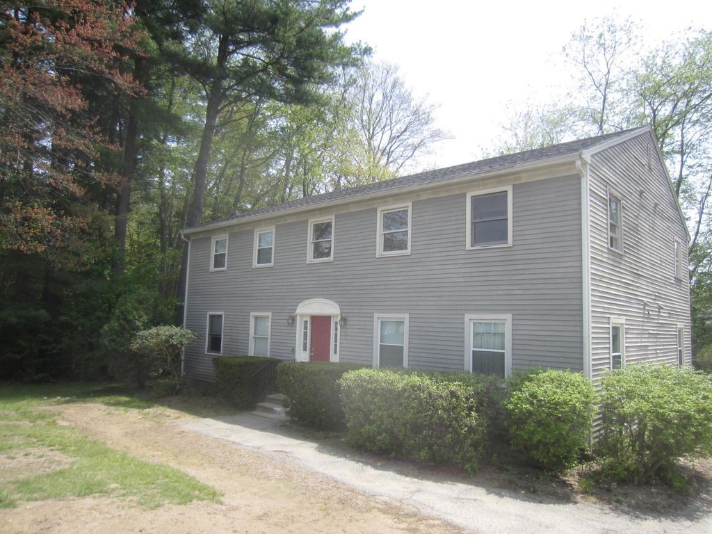 Photo of 3 Sinclair Avenue #4, Somersworth, NH 03878 (MLS # 5087176)