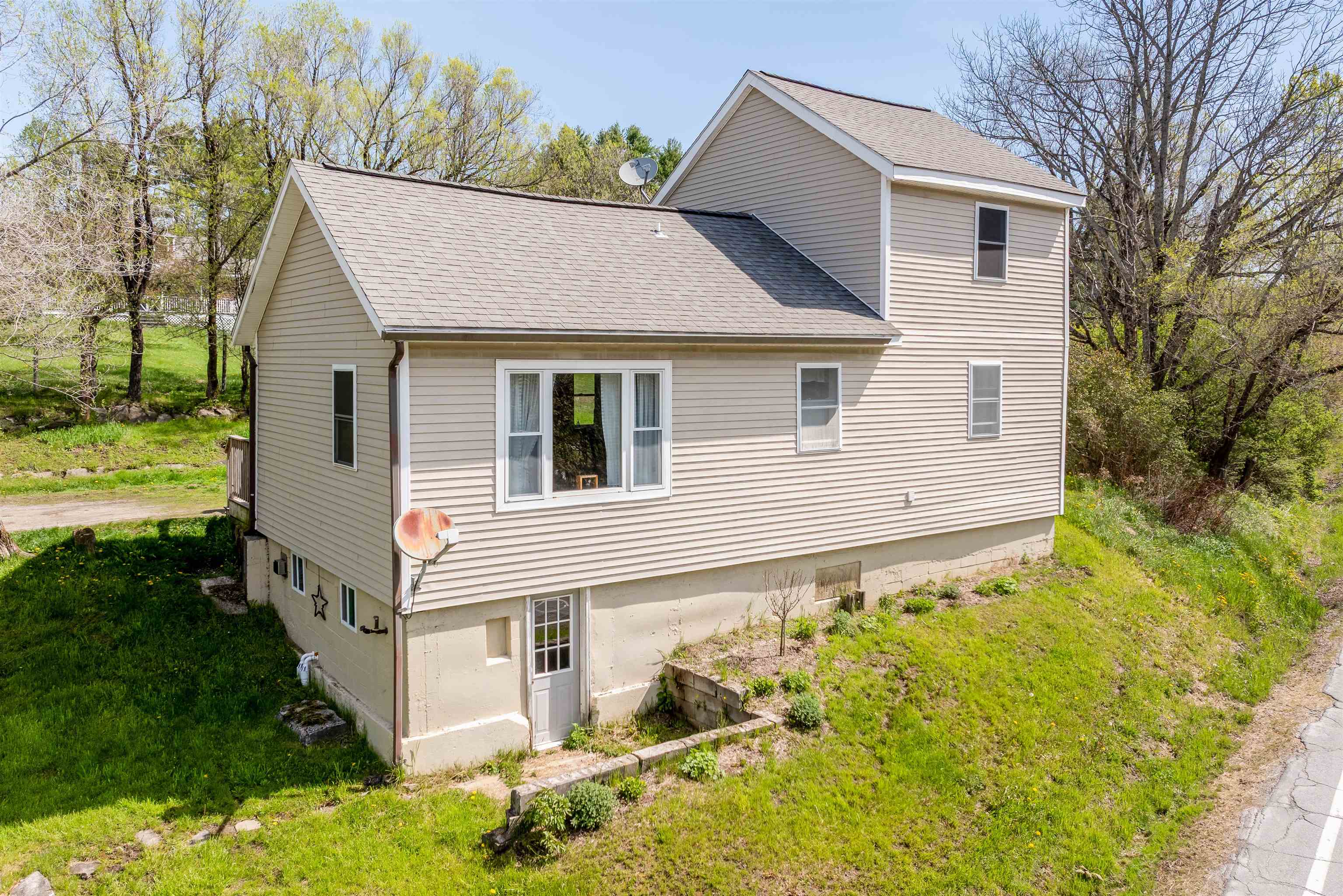 6 Badger Road