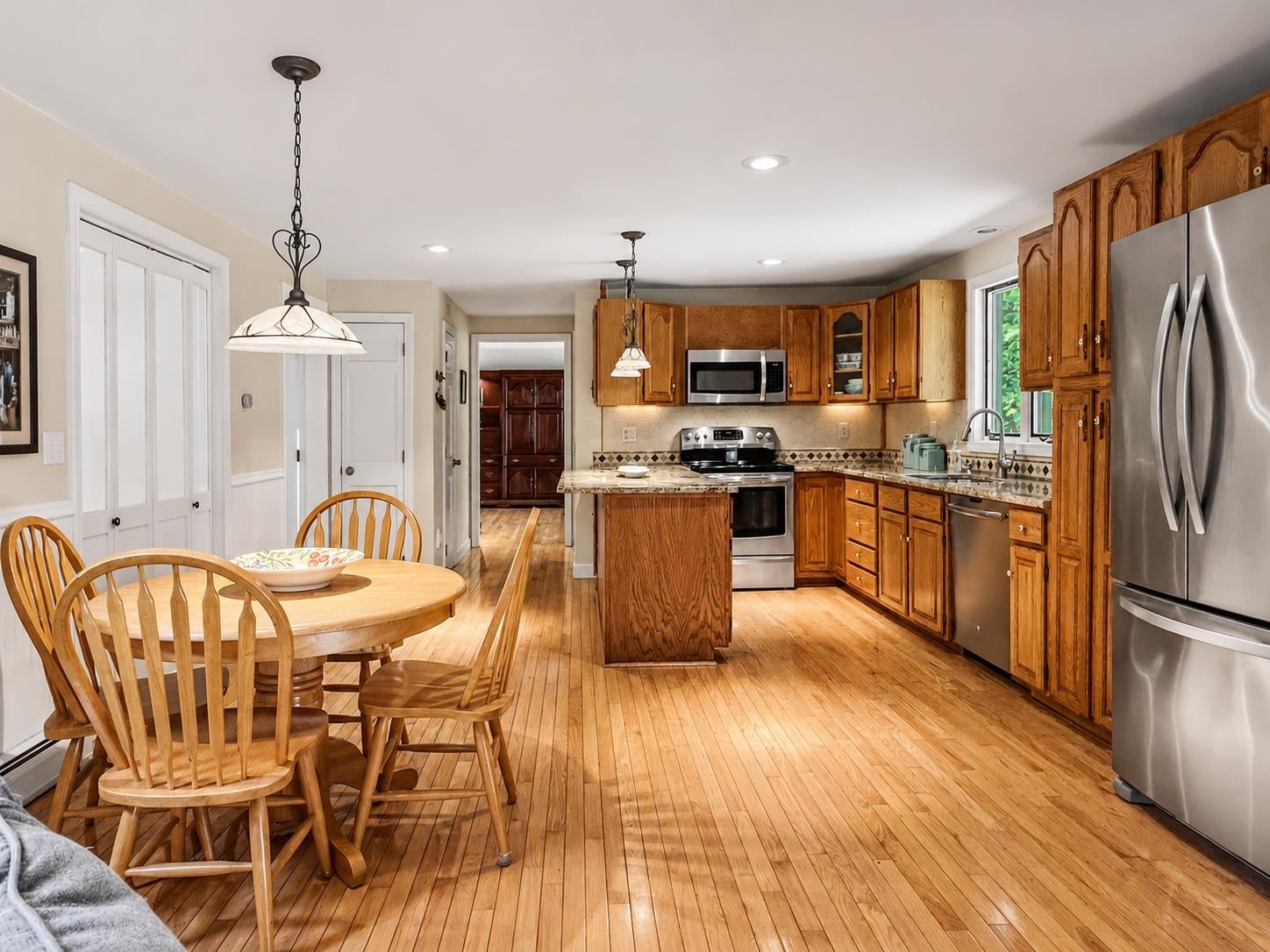 33 Oriole Road